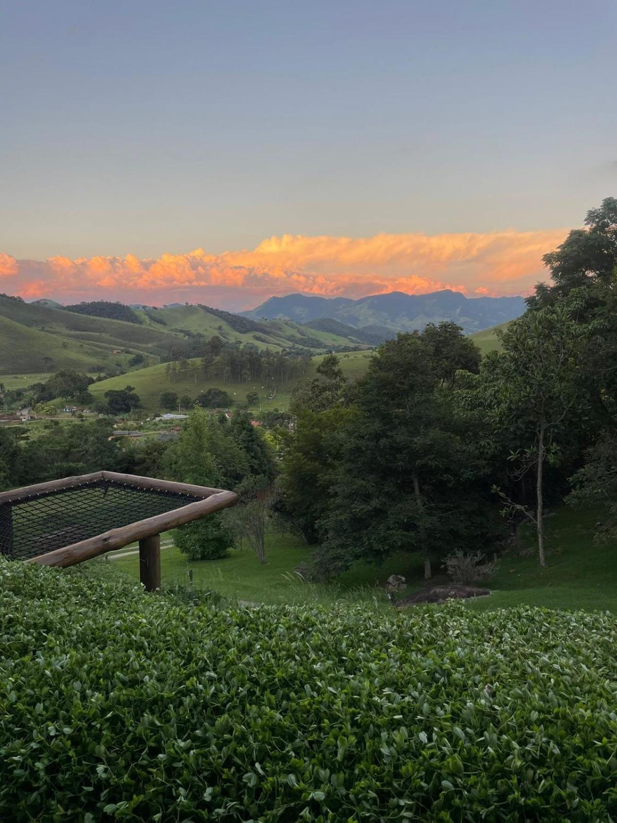 Pousada Caminho Da Mata São Bento do Sapucaí Esterno foto