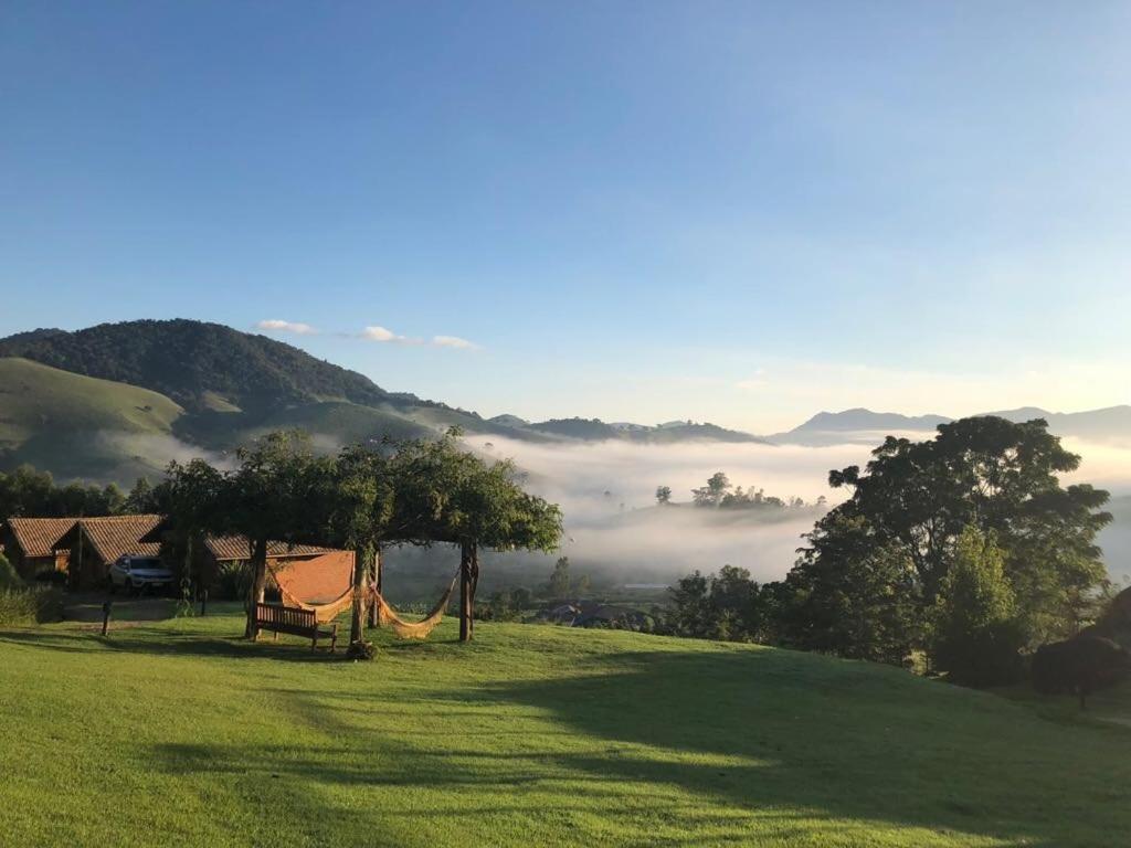 Pousada Caminho Da Mata São Bento do Sapucaí Esterno foto